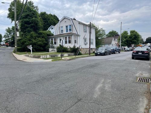 507 Mile Square Rd, Yonkers, NY, 10701-6346 | Card Image