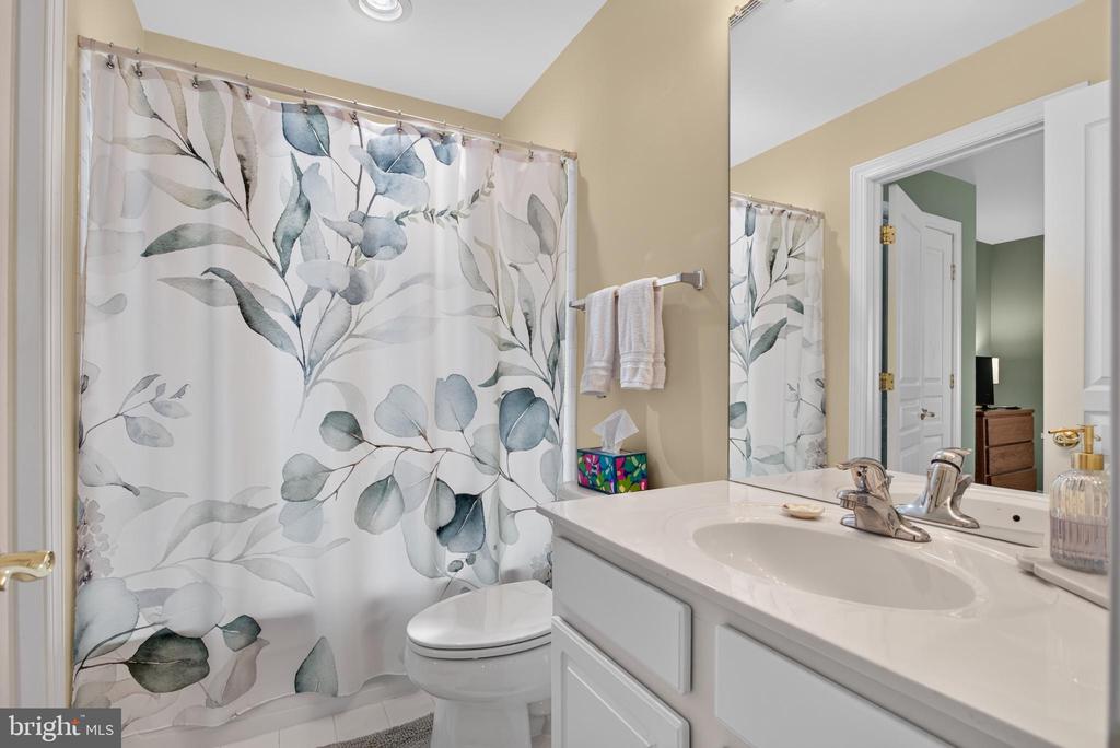 Residential in NEWTOWN SQUARE 4