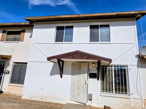 7123 W Hazelwood Street, Phoenix, AZ, 85033 | Card Image