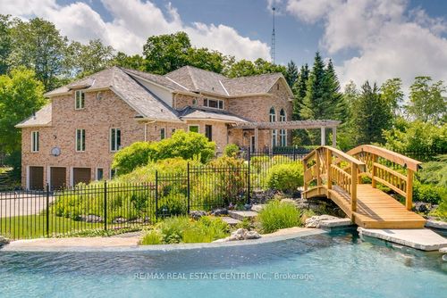 13701 4 Line, Rockwood, ON, N0B2K0 | Card Image