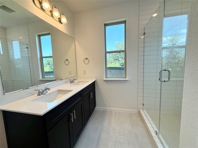 1816 Halas St, House other with 4 bedrooms, 4 bathrooms and 5 parking in Manchaca TX | Image 9