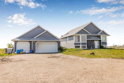 234173 Range Road 280, Rocky View County, AB, T1X2C8 | Card Image