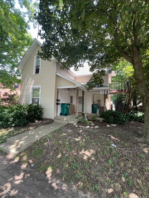 723 N Lebanon St, Lebanon, IN, 46052-1720 | Card Image