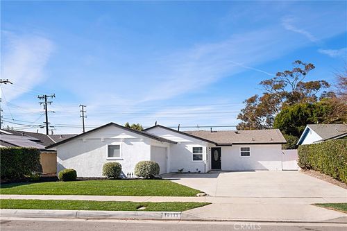 16111 Tomas Ln, Huntington Beach, CA, 92649-2432 | Card Image
