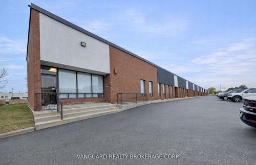 9-20 Baywood Road, Etobicoke, ON, M9V4A8 | Card Image