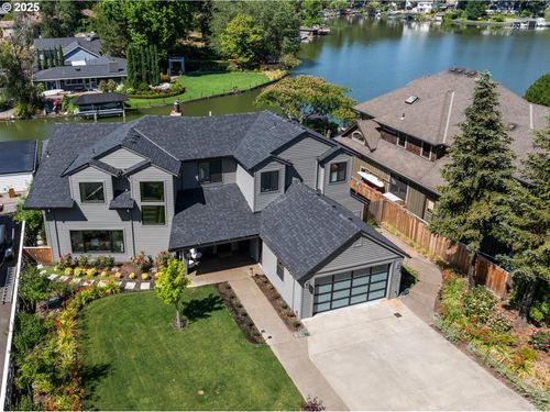 4431 Westbay Rd, Lake Oswego, OR, 97035-5527 | Card Image