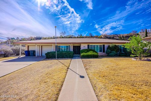 3212 Old Spanish Trl, El Paso, TX, 79904-3155 | Card Image