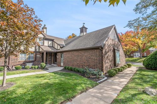 10551 Foster Street, Overland Park, KS, 66212 | Card Image