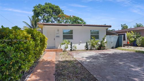11161 Sw 7th St, Miami, FL, 33174-1329 | Card Image
