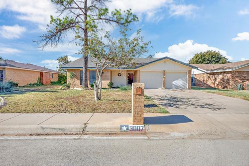 3007 Whittle Way, Midland, TX, 79707-5272 | Card Image
