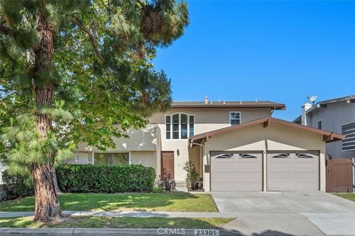23301 Los Codona Ave, Torrance, CA, 90505-3715 | Card Image