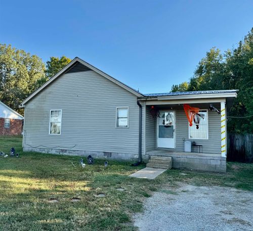 995 Feathers Chapel Dr, Somerville, TN, 38068-5605 | Card Image