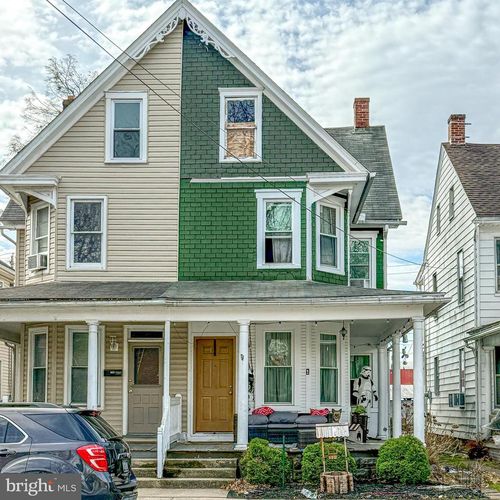 234 E Emaus St, MIDDLETOWN, PA, 17057-1709 | Card Image