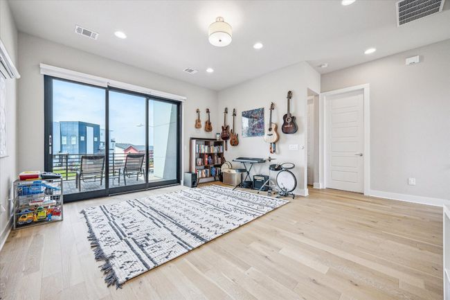 6229 Florencia Ln, House other with 3 bedrooms, 3 bathrooms and 4 parking in Austin TX | Image 22