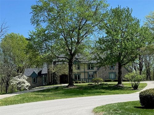 6807 Cedar Bend N A, Parkville, MO, 64152 | Card Image