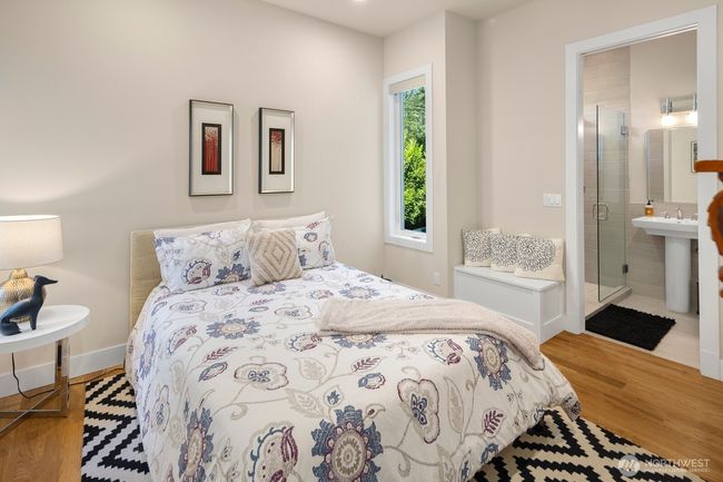 This main floor en-suite bedroom can flex to fit your lifestyle - guest retreat, home office, workout space, or...? | Image 22