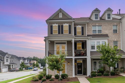 2918 Great Lawn Rd, Apex, NC, 27502-7065 | Card Image