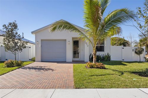 1012 Miami Blvd, Delray Beach, FL, 33483-3438 | Card Image