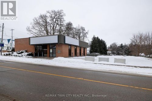 284 Oakland Rd, Brant, ON, N0E1R0 | Card Image