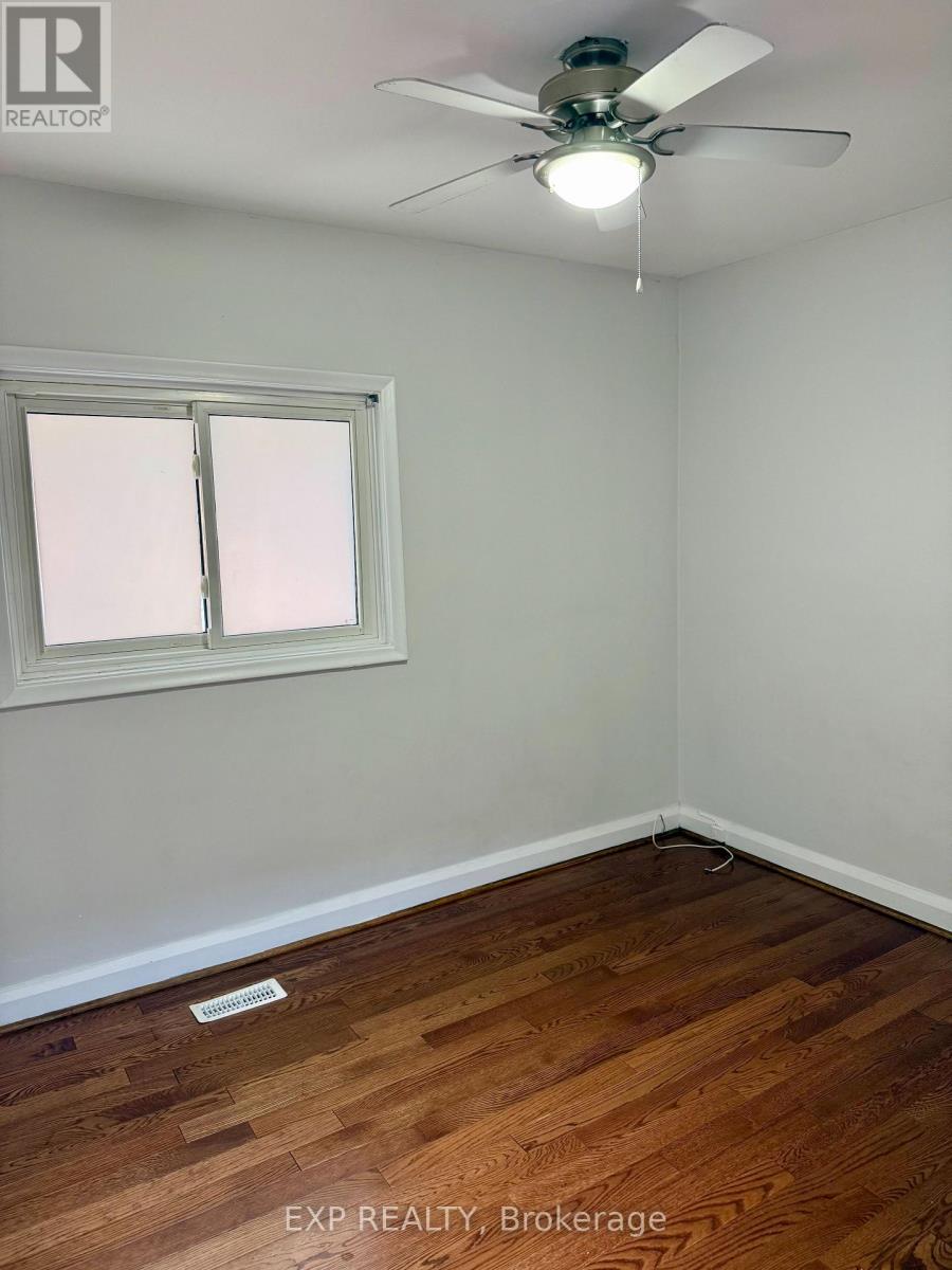 Residential Lease in Toronto (Woburn) 3