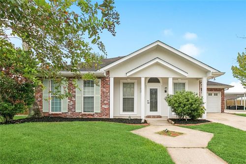 2817 Meadow Dr, Violet, LA, 70092-4025 | Card Image