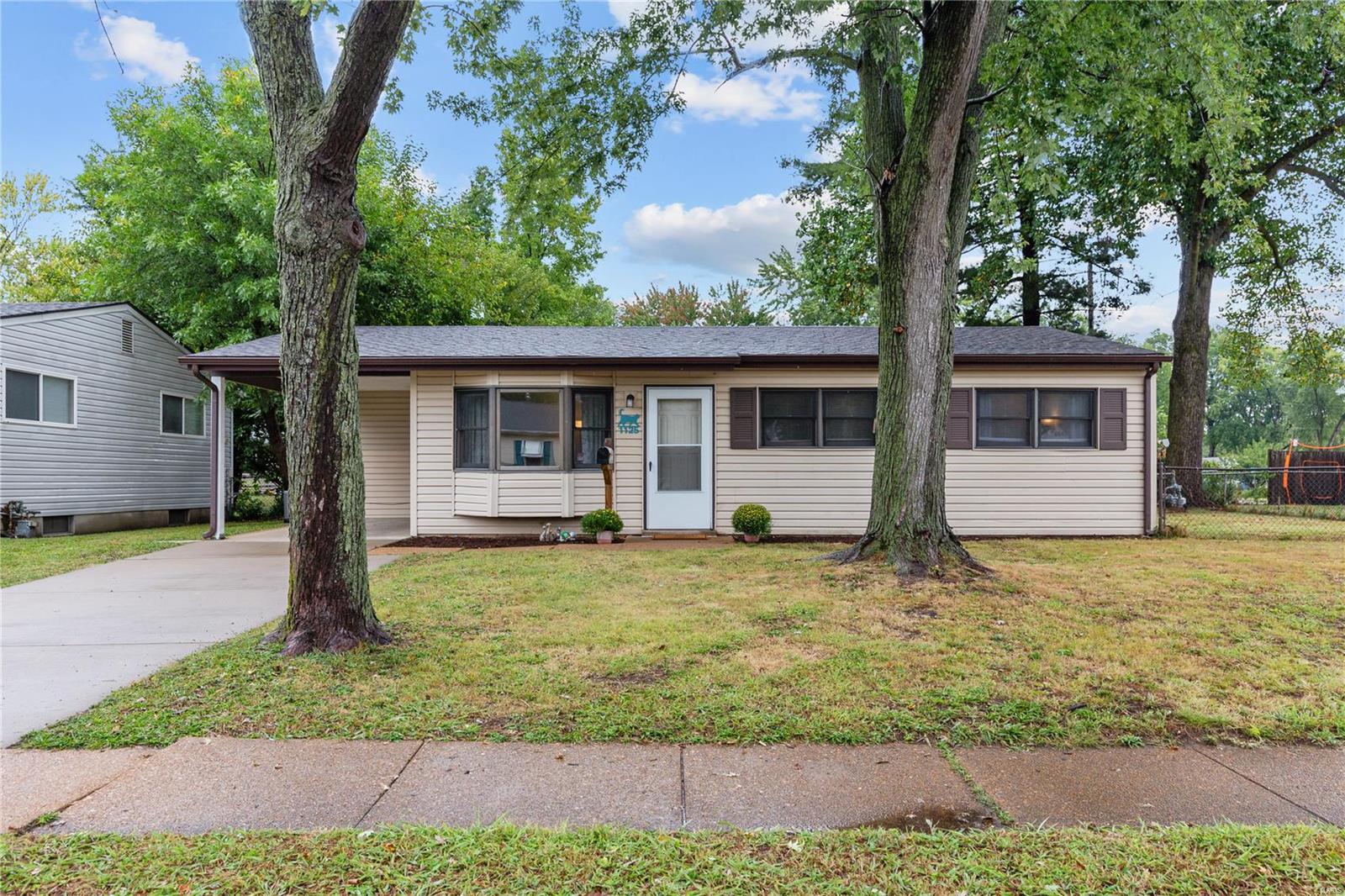 Mullanphy Rd, Florissant, MO 63031