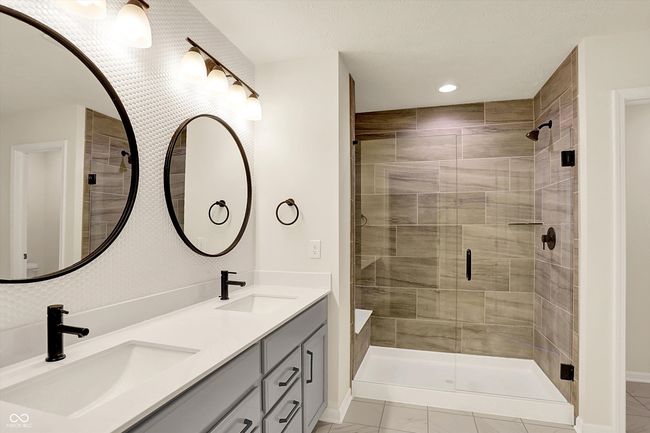 214 Handley St, House other with 3 bedrooms, 3 bathrooms and null parking in Indianapolis IN | Image 4