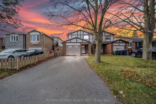 234 Manse Rd, Scarborough, ON, M1E3V4 | Card Image