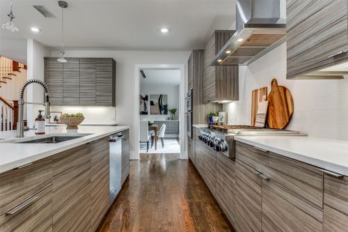 5516 Miller Ave, Dallas, TX, 75206-6427 | Card Image