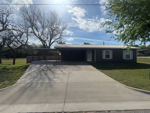 104 4th Street, Glen Rose, TX, 76043 | Card Image