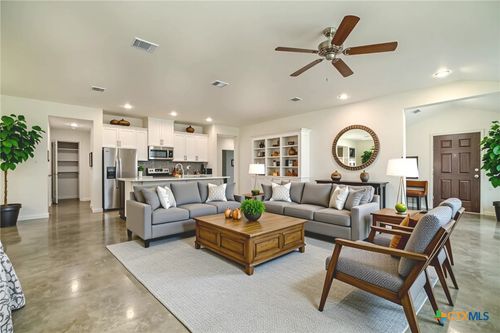 770 Freedom Cir, Nolanville, TX, 76559-2555 | Card Image