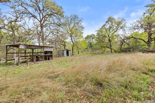1189 Vivroux Ranch Rd, Home with 4 bedrooms, 3 bathrooms and null parking in Seguin TX | Image 24