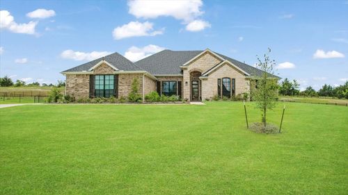 1080 Julian Dr, Van Alstyne, TX, 75495-3647 | Card Image