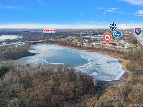 5821 Windword Dr, Brighton, MI, 48116-2096 | Card Image