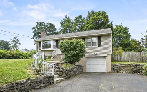 16 Charles St, Plantsville, CT, 06479-1931 | Card Image