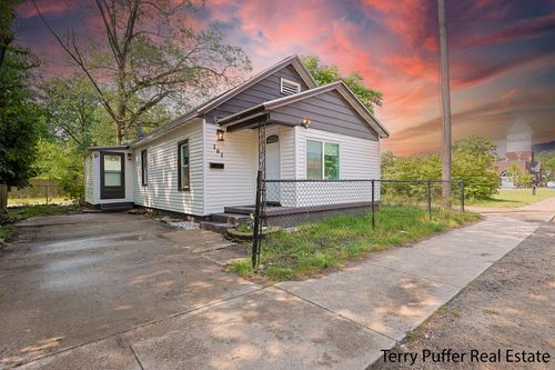 161 E Barney Ave, Muskegon Heights, MI, 49444-1569 | Card Image