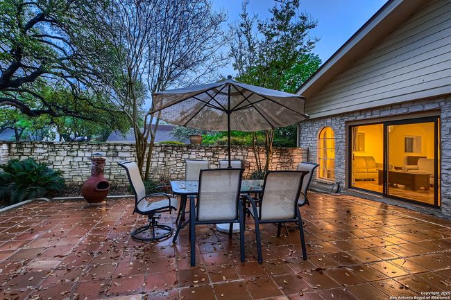 201 Sheffield, House other with 5 bedrooms, 5 bathrooms and null parking in Castle Hills TX | Image 12