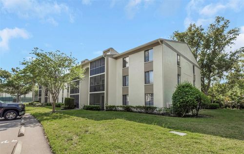 h1-3166 Lake Pine Way S, Tarpon Springs, FL, 34688-6533 | Card Image