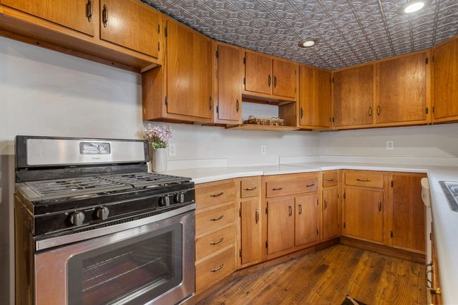 201 S 1 St St, House other with 3 bedrooms, 1 bathrooms and 6 parking in Tolono IL | Image 15