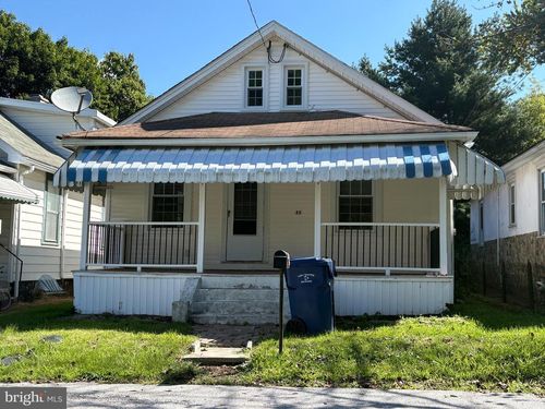 35 S Park Ave, COATESVILLE, PA, 19320-2837 | Card Image