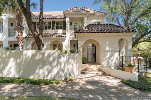 139-131-139 Saint Dennis Ave, San Antonio, TX, 78209-5253 | Card Image