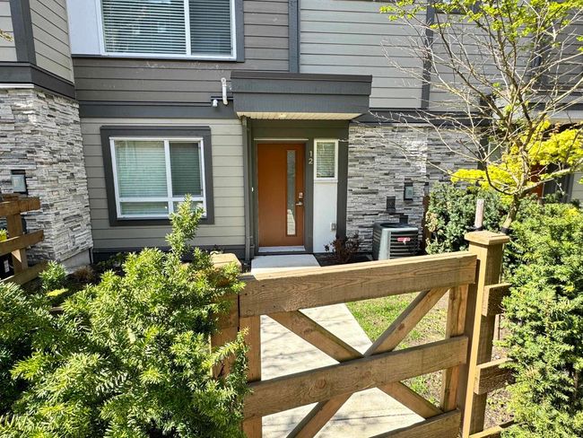 12 - 8430 203 A Street, Townhouse with 3 bedrooms, 2 bathrooms and 2 parking in Langley BC | Image 3