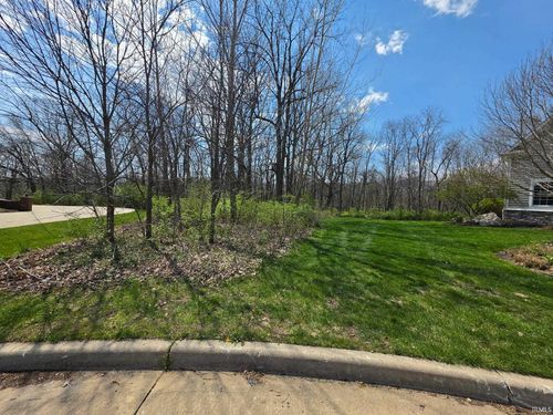 5750 Augusta Blvd, West Lafayette, IN, 47906-8714 | Card Image