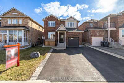 61 Schooner Dr, House other with 3 bedrooms, 3 bathrooms and 4 parking in Brampton ON | Image 2