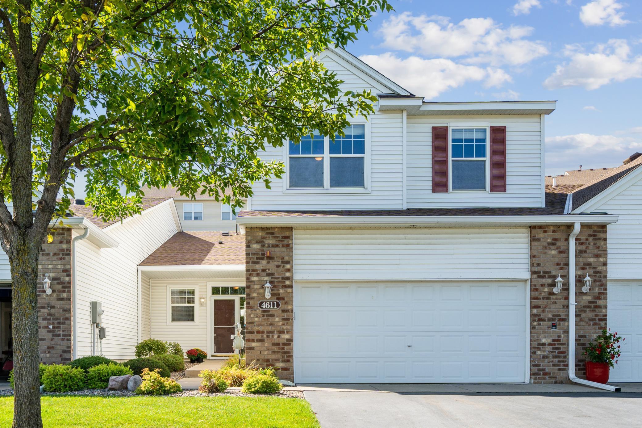 Bloomberg Ln, Inver Grove Heights, MN 55076