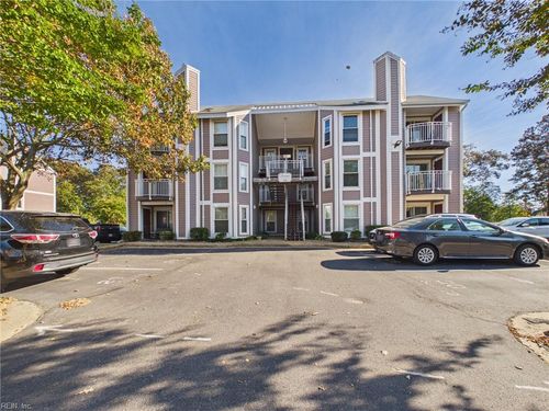 301-512 24th Street, Virginia Beach, VA, 23451 | Card Image