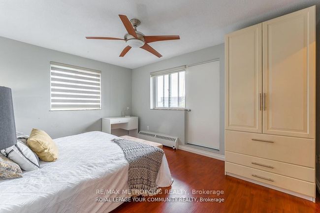 704 - 15 Elizabeth St N, Condo with 3 bedrooms, 2 bathrooms and null parking in Mississauga ON | Image 24