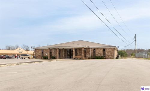 625 W Main St, Clarkson, KY, 42726-7044 | Card Image