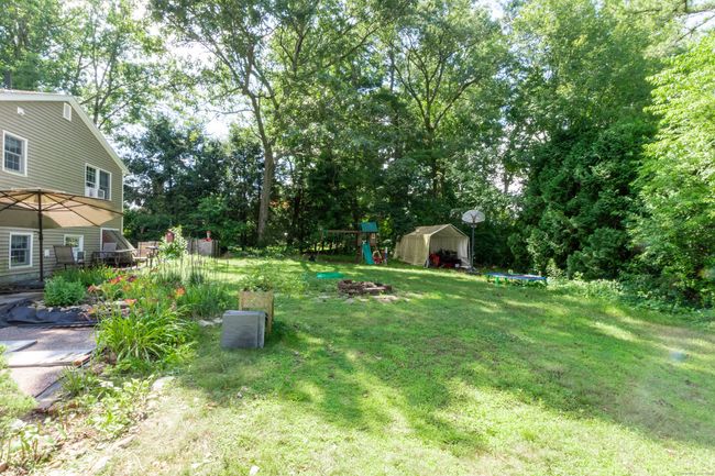34 Taft St, House other with 3 bedrooms, 2 bathrooms and 6 parking in Killingly CT | Image 25