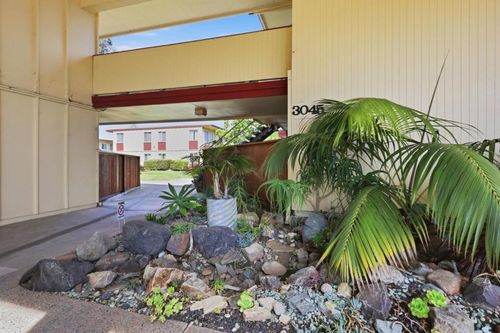 apt-217-3045 Los Prados St, San Mateo, CA, 94403-2051 | Card Image